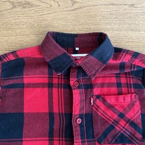 Levi’s Boy’s Buffalo Plaid Button Down Flannel